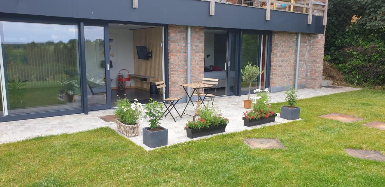 Le Repaire Du Nez Rouge Apartment Stavelot Exterior photo
